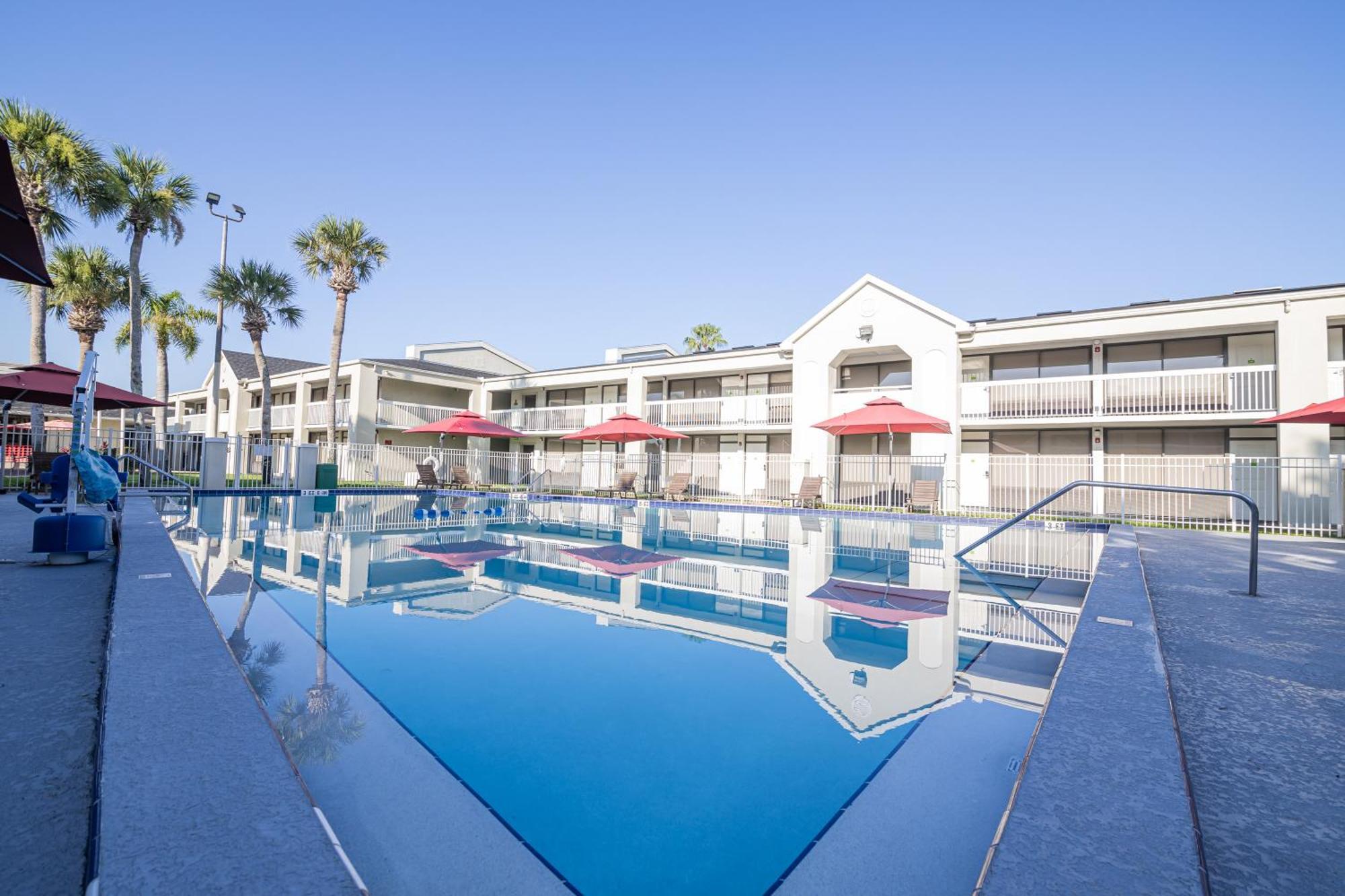 Hotel Room Near Disney 4 People كيسيمي المظهر الخارجي الصورة